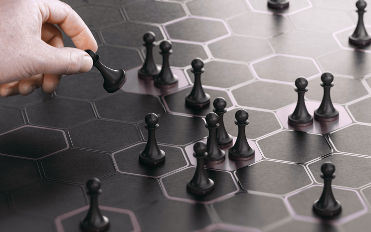 Strategie-Plutos-Expansion-Titelbild-Blog