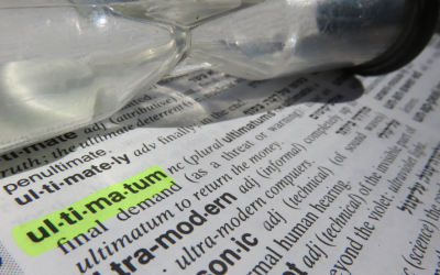 Ultimatum-Wörterbuch